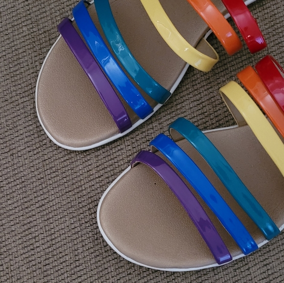 AEROSOLES WINDSOR MULTI STRAP RAINBOW SANDALS - Picture 2 of 11